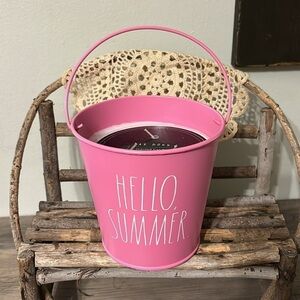 NEW Rae Dunn PINK "HELLO SUMMER" CITRONELLA & COCONUT PATIO CANDLE BUCKET